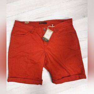 NWT Levi’s Plus Size Red Denim Shorts
